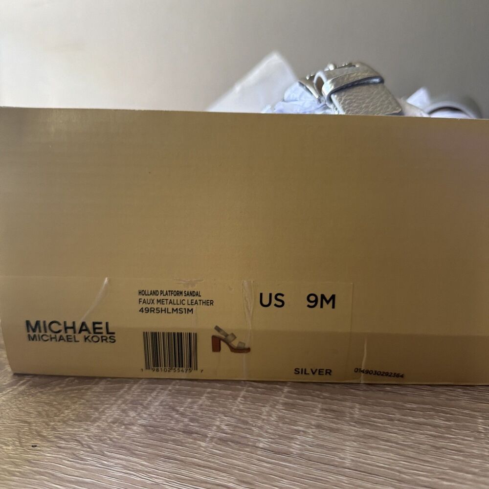 New Michael Kors - Holland Metallic Platform Sandal Size 9 Silver 49R5HLMS1M - Picture 12 of 12
